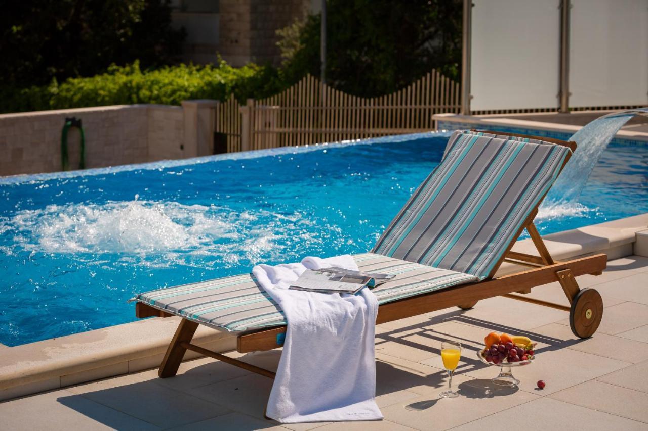 Villa Aqua - Adults Only Bol Dış mekan fotoğraf