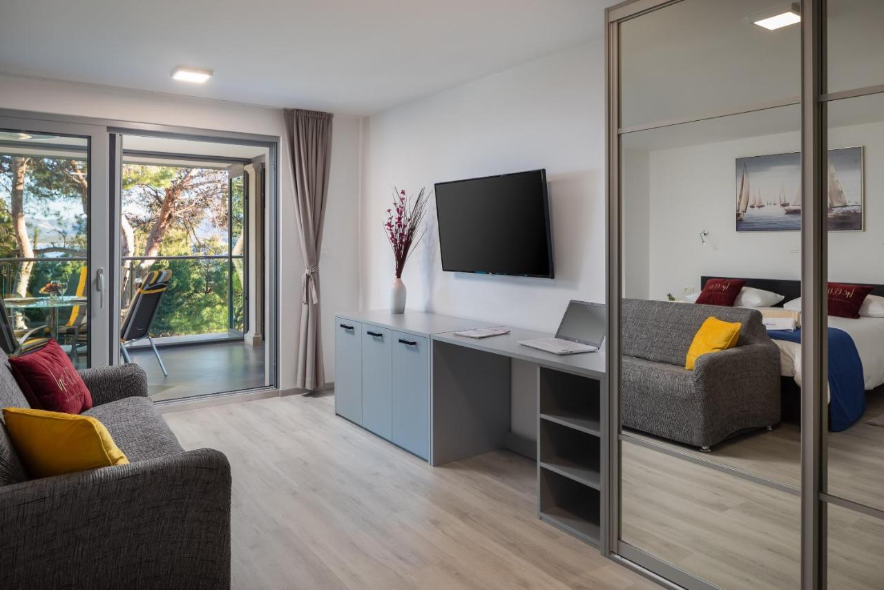 Villa Aqua - Adults Only Bol Dış mekan fotoğraf