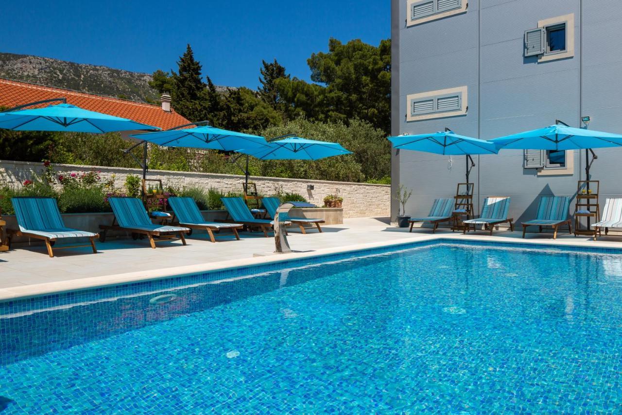 Villa Aqua - Adults Only Bol Dış mekan fotoğraf